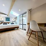 Le Dotec Mediterraneen - Triplex Dans Le Vieil アンティーブ