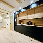 Le Dotec Mediterraneen - Triplex Dans Le Vieil *