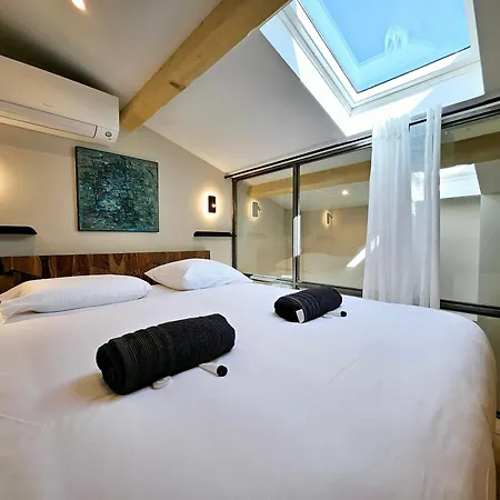 Le Dotec Mediterraneen - Triplex Dans Le Vieil アンティーブ