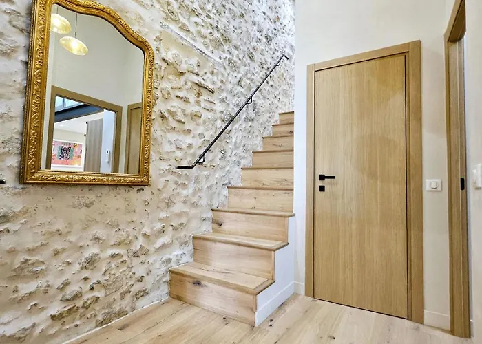 Le Dotec Méditerranéen - Triplex Dans Le Vieil * Antibes