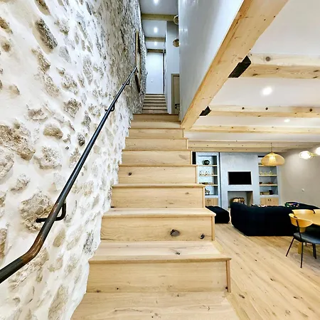 Lägenhet Le Dotec Mediterraneen - Triplex Dans Le Vieil