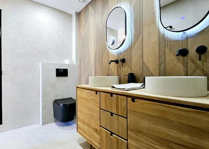 Le Dotec Mediterraneen - Triplex Dans Le Vieil Antibes